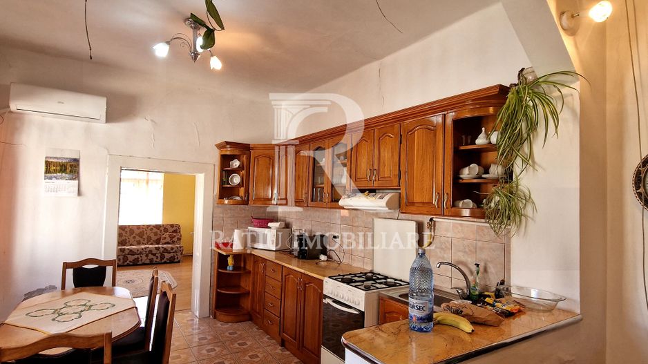 Casa cu 6 camere de vanzare | Teren 557 mp | Salonta | Bihor - Poză 6
