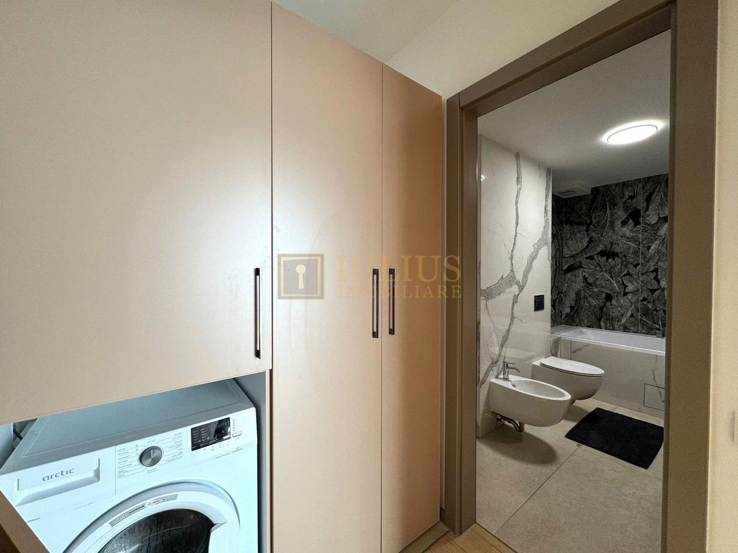 Central, centrala proprie, Monarch - Poză 16