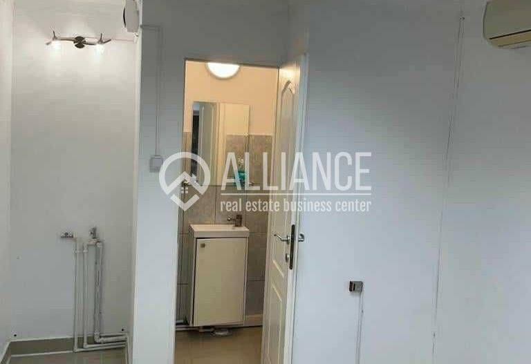 TROCADERO(cod04)-Spatiu birouri sau comercial -vad vitrina stradala - Poză 4