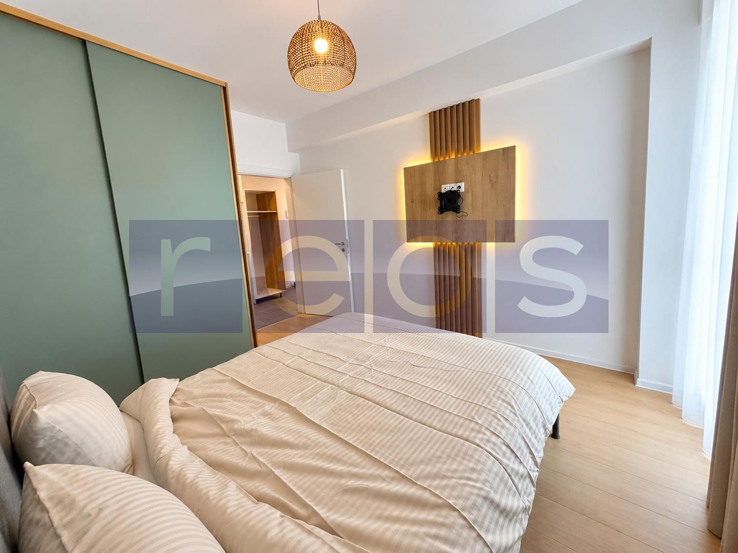 VANZARE APARTAMENT PREMIUM | 2 CAMERE 52MP | PARCARE | MOBILAT-UTILAT - Poză 9