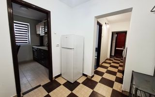 Apartament cu 3 camere, decomandat, zona Republicii - Poză 10