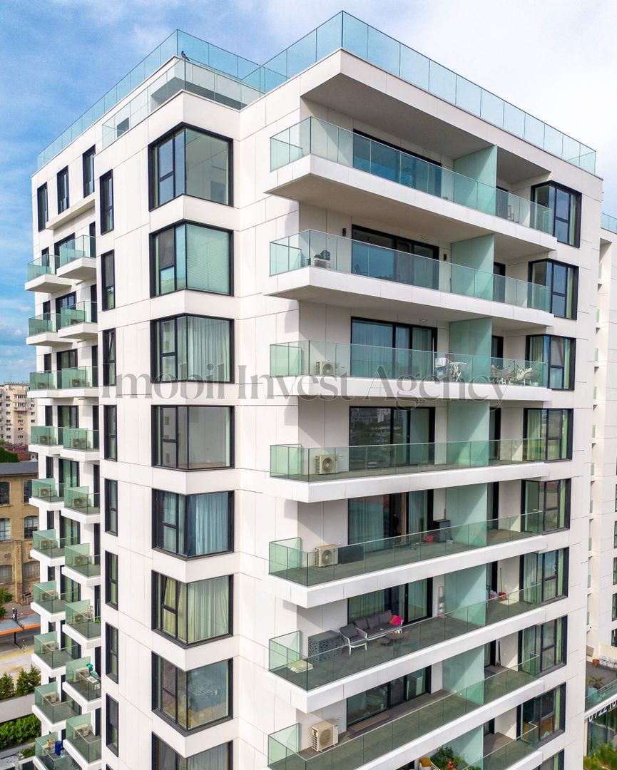 One Timpuri Noi - Poză 5