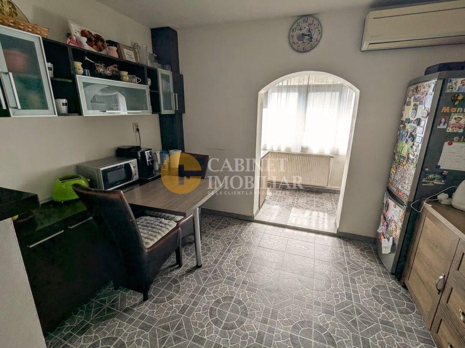 Nicolina 2 - 3 camere Decomandat - etaj 3/4 - mobilat - Poză 4