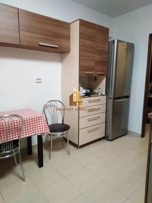 | Apartament cu 3 camere de vanzare | Cartierul Grigorescu | Etaj intermediar | - Poză 6