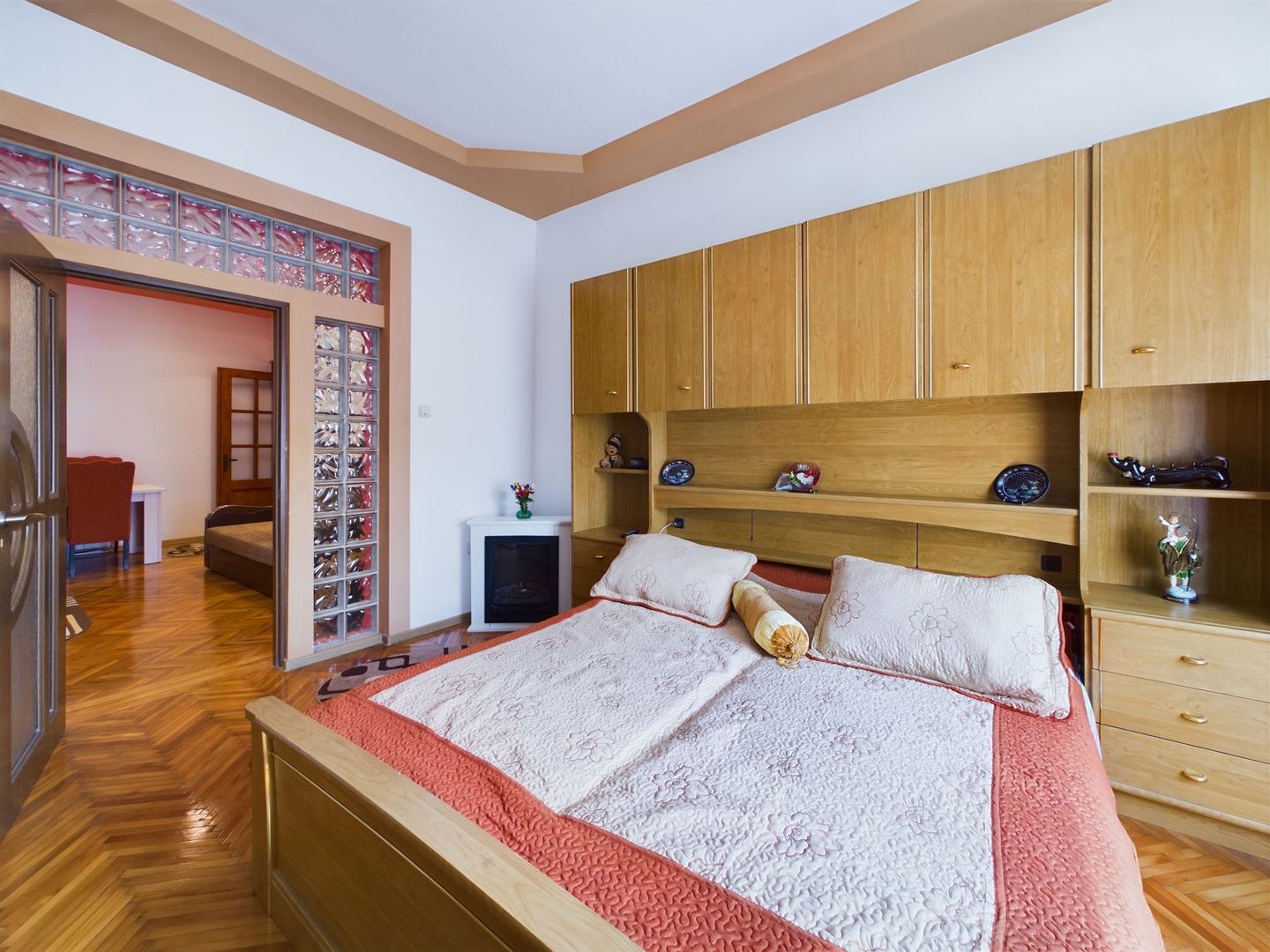 Apartament cu 2 camere strada Transilvaniei - Poză 4