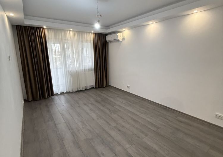 Apartament 3 camere Piata Centrala Galati - Poză 4