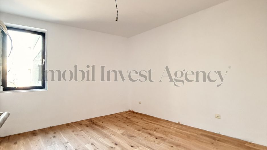 Apartament 3 camere de vanzare Pipera in bloc cu vedere la lac - Poză 6