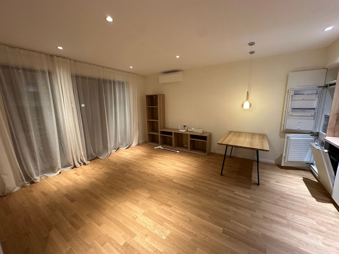 Apartment Paltim 2 camere loc de parcare - Poză 9