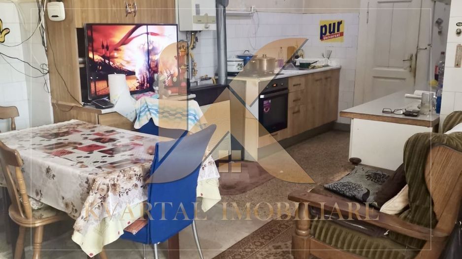 Apartament generos cu 4 camere , zona Centrală! - Poză 7