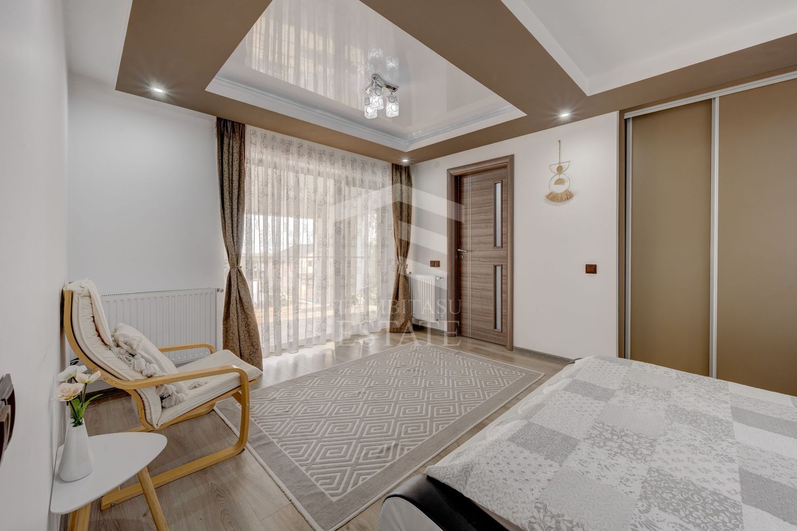 Vilă 342 mp cu piscină și 800 mp teren / 4 dormitoare / Pleașa - Poză 41