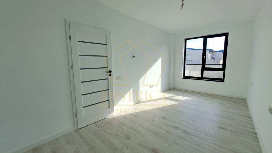 COM 0% Apartament cu 3 camere si terasa de 61 mp | Torontalului - Poză 5
