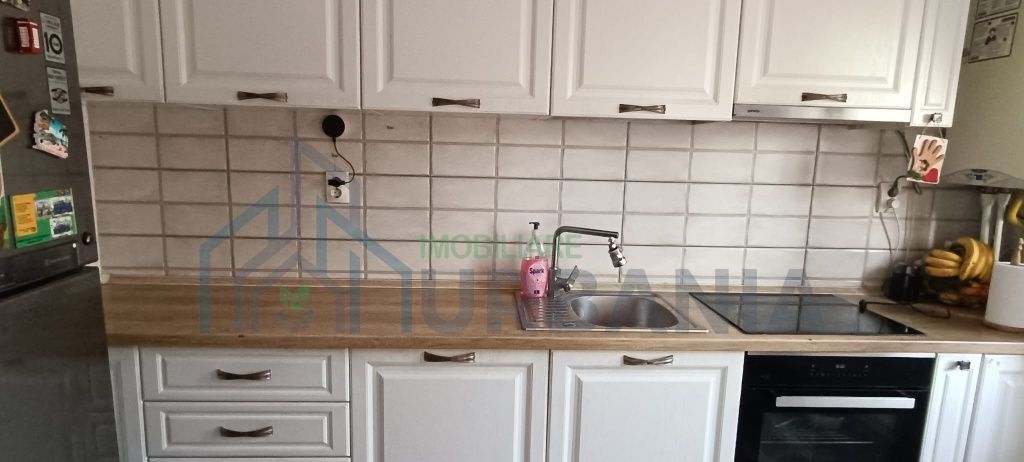 Inchiriez casa insiruita cu 3 camere Valea Lupului - Poză 7