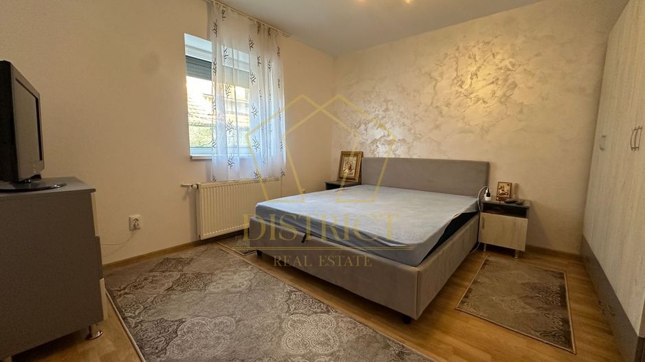 Casă Indiviudala cu 3 camere si 755 mp de teren in Giroc la asfalt. - Poză 1