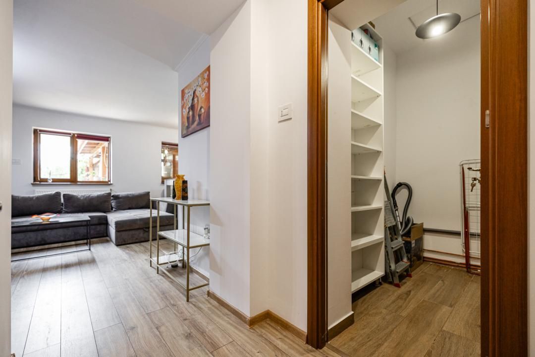 Casa parter, renovata, mobilata, gradina amenajata, str Petofi Sandor-Dumbravita - Poză 18