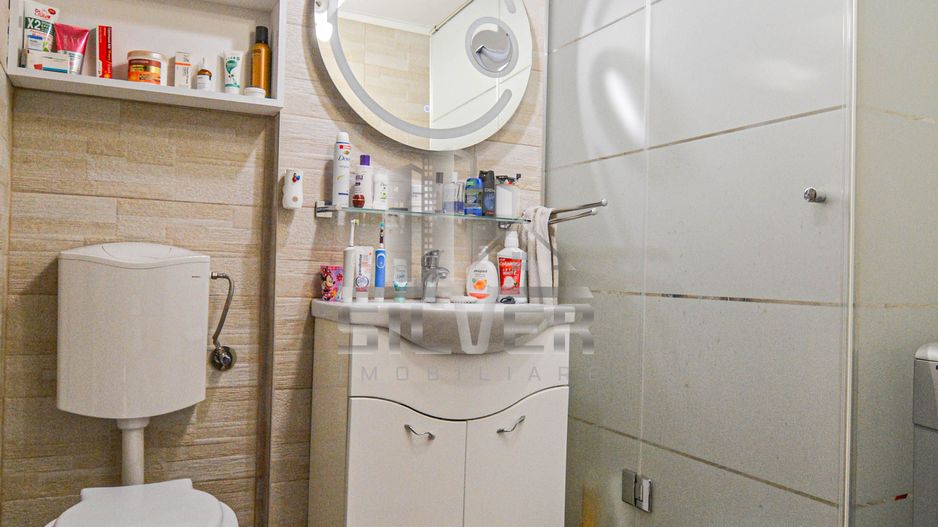 Apartament 3 camere finisat, cu parcare, zona Centrala Floresti - Poză 9