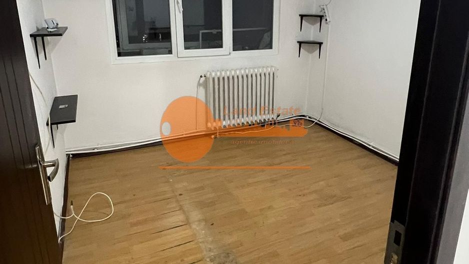 Apartament 4 camere cu centrala – decomandat – Rahova - Poză 3
