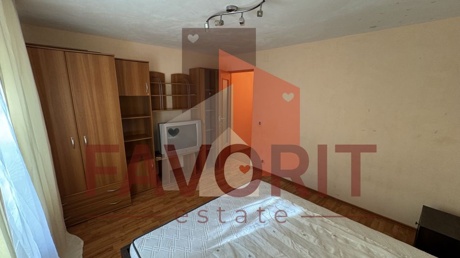 Disponibil imediat. Etaj 1. Centrala proprie. Vedere pe 2 parti. - Poză 13