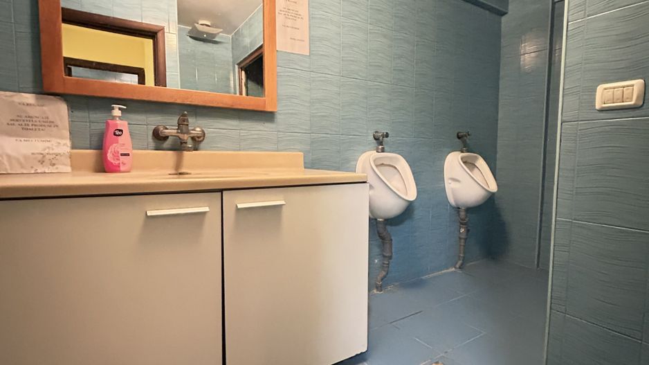 Hotel Austin D+P+3E de inchiriat - ideal birouri/clinica/scoala soferi - Poză 17