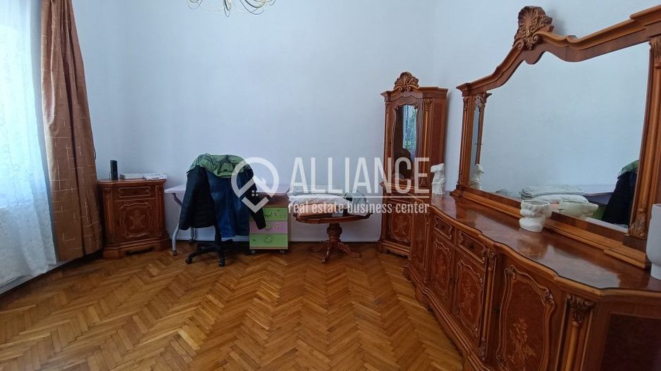 CENTRU SALA SPORTURILOR(COD03)- Casa interbelica si curte generoasa ! - Poză 60