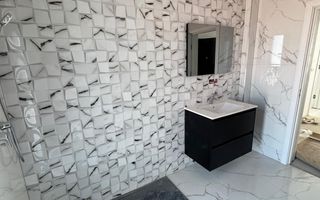De vânzare apartament Penthouse nou, terase generos Micalaca Arad - Poză 4