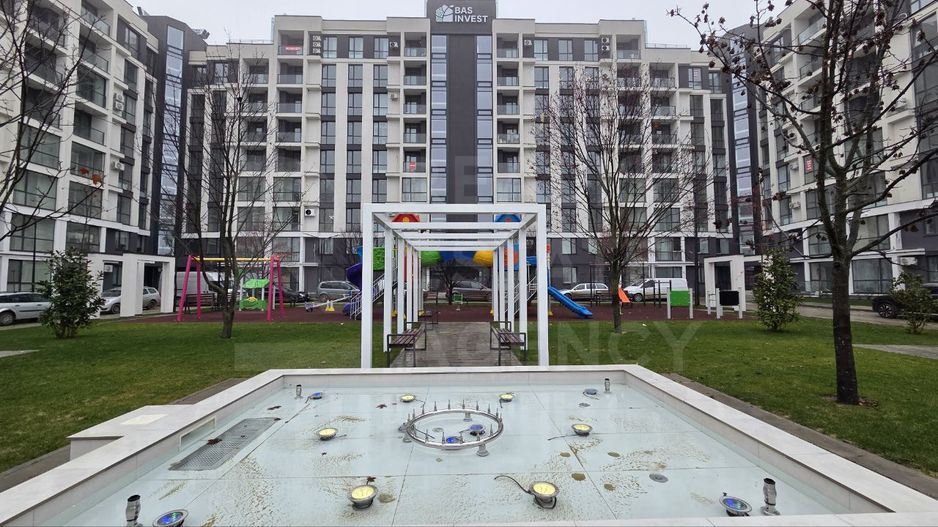 Apartament cu 2 camere+living, str. Regina Elizabeta, Durlești - Poză 1