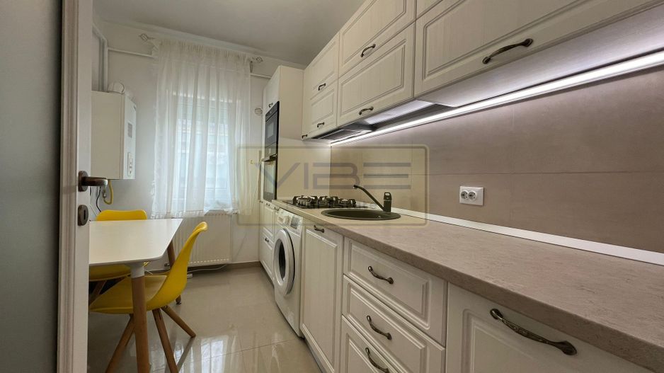 Apartament  2 camere cu parcare Bucium - Poză 16