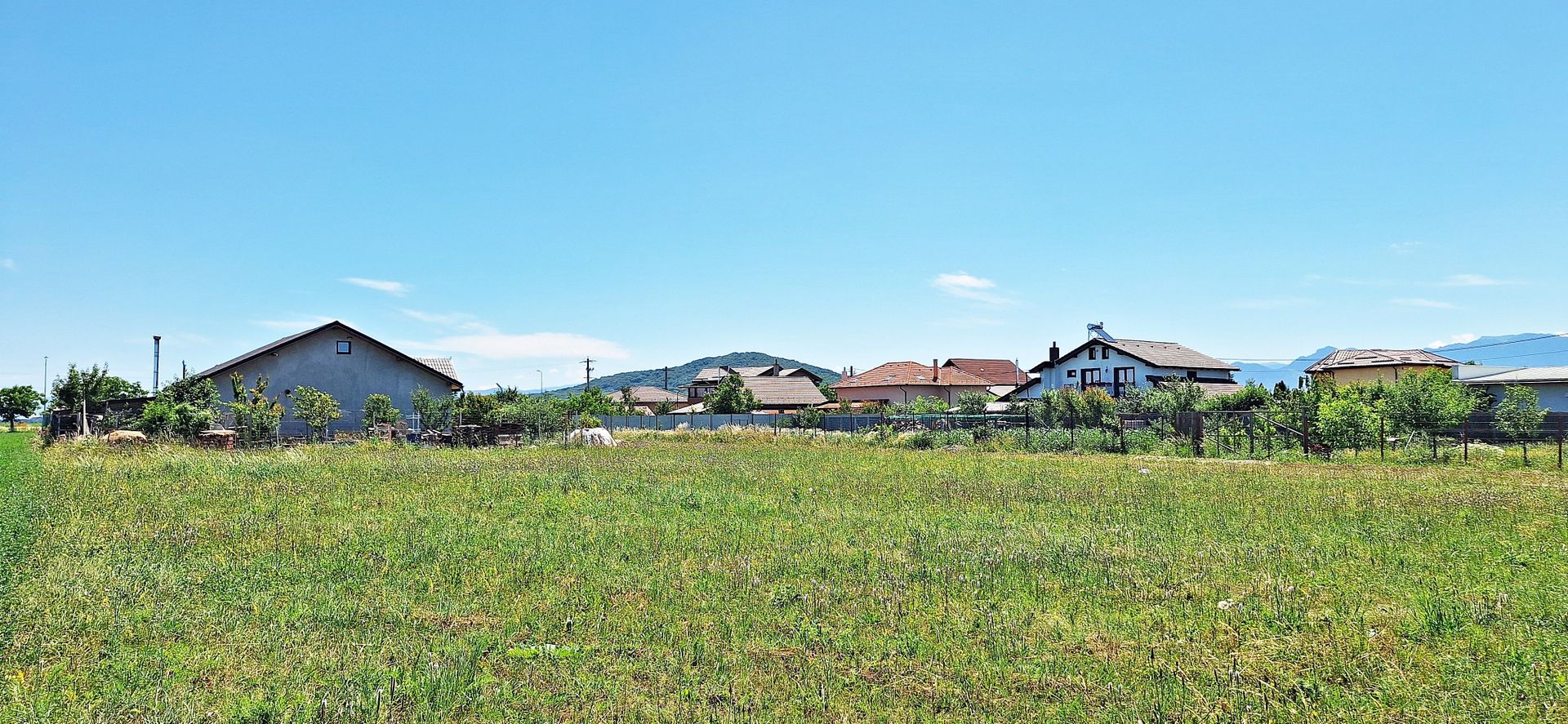 Bod, intrare dinspre Sanpetru, teren intravilan 662mp, pret 33100 euro - Poză 7