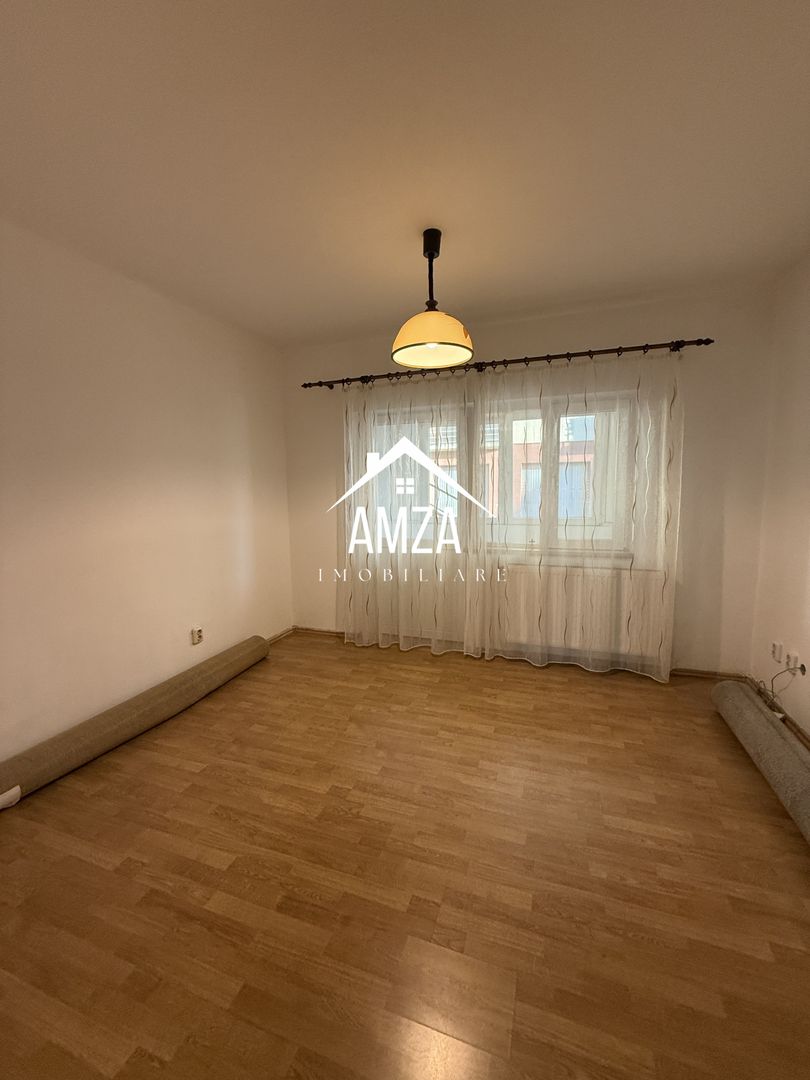 Apartament spațios cu 4 camere + garaj inclus – zona Ștrand–Tilișca - Poză 7