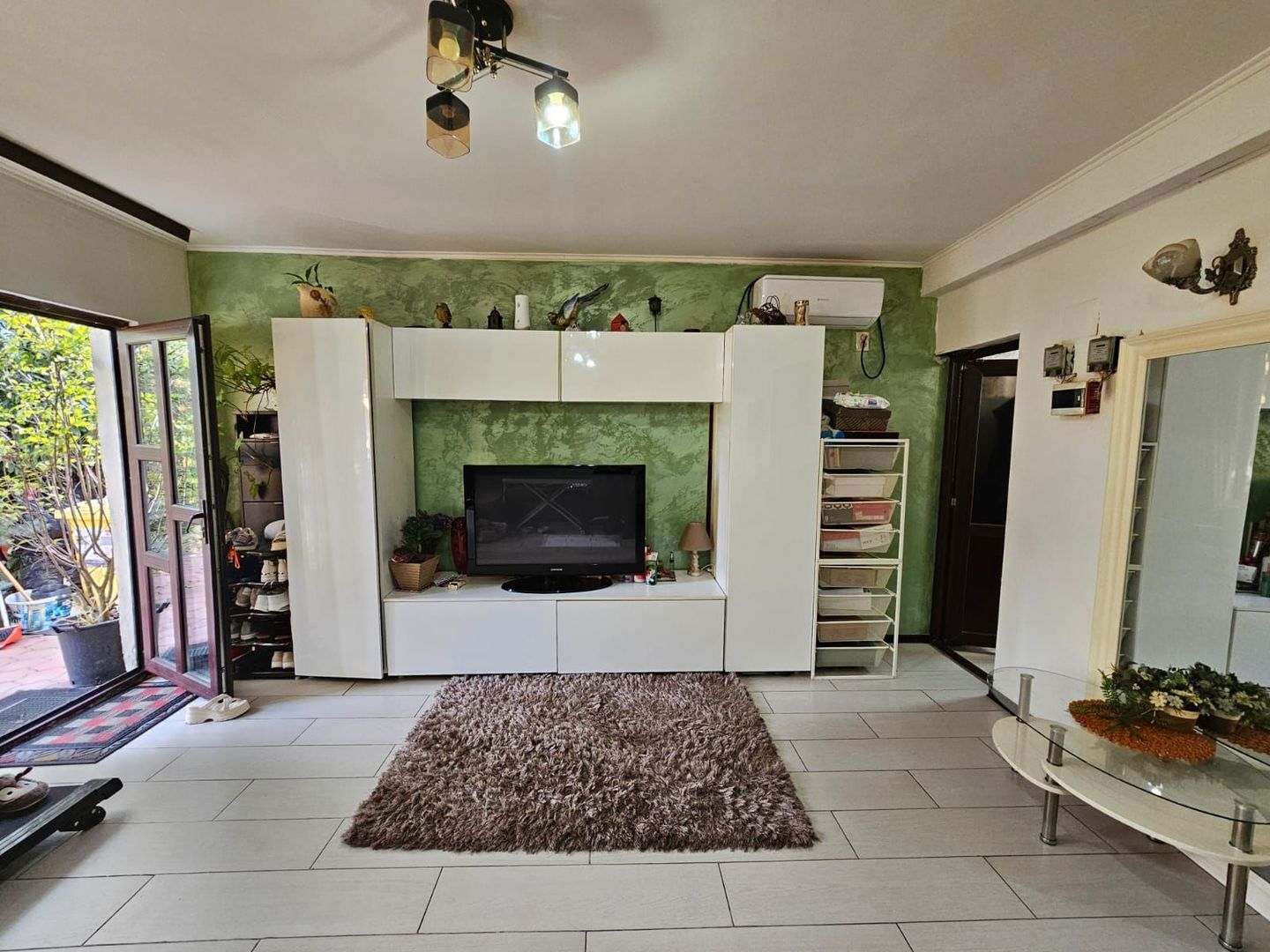 Casă cu 4 camere și curte generoasă în cartierul Coiciu - Poză 2