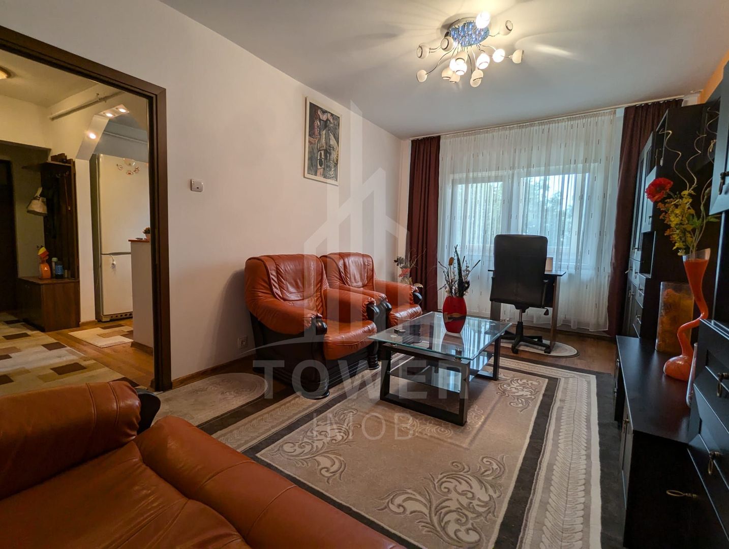 Apartament decomandat cu 2 camere (balcon, pivnita) - Strand, Sibiu - Poză 1