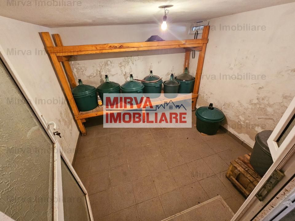 Vanzare vila 6 camere + spatiu comercial, mobilata si utilata, in Blejoi - Poză 60