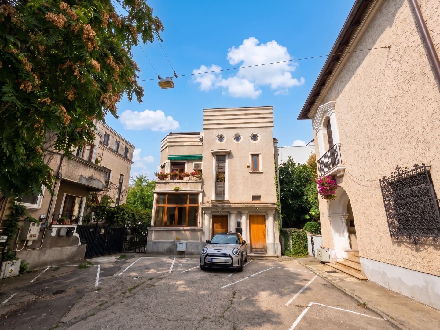Dorobanți | Floreasca – Parter de Vilă, Curte și Parcare - Poză 14