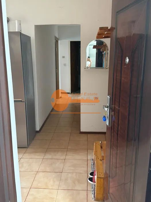 Apartament cu 3 camere zona Crangasi-Reabilitat Termic - Poză 3