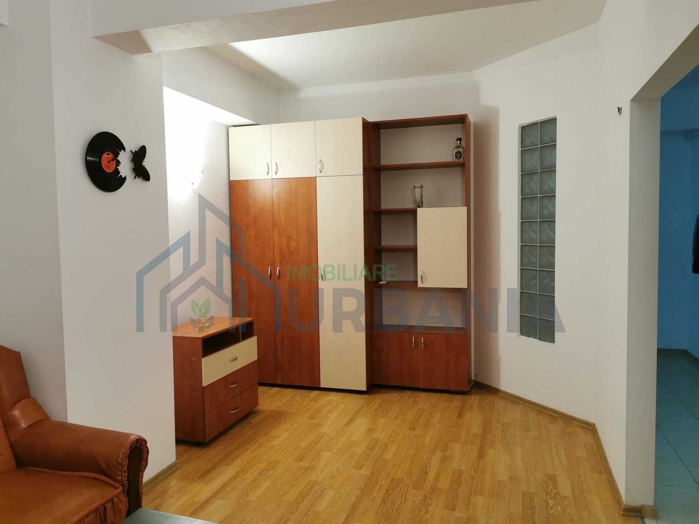 Apartament 2 camere de inchiriat – zona Nicolina, etaj 1, aprox. 70 mp - Poză 1