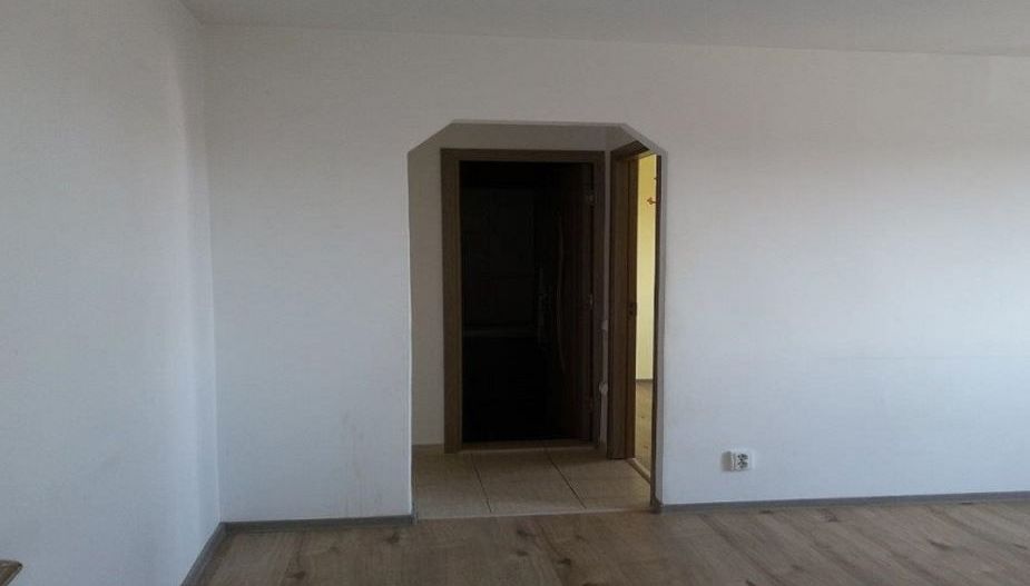 Apartament 2 camere Cartierul Salaj Bucuresti - Poză 2