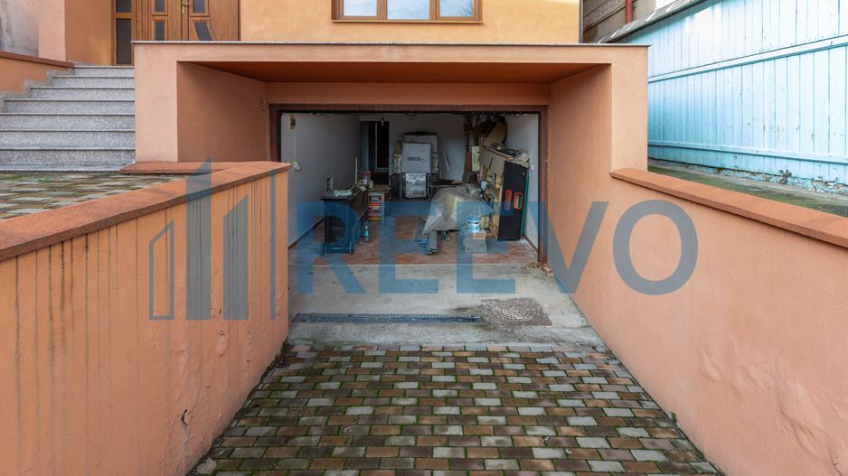 Vilă modernă în Cartierul CFR, cu mansardă și garaj - Poză 29