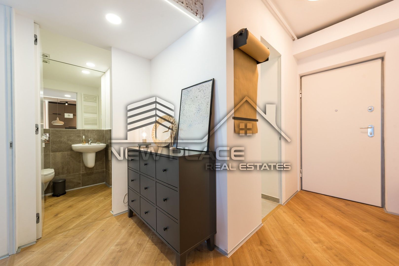 [VIDEO] 4City North | Apartament exclusivist | Vedere curtea interioara | Lux - Poză 8