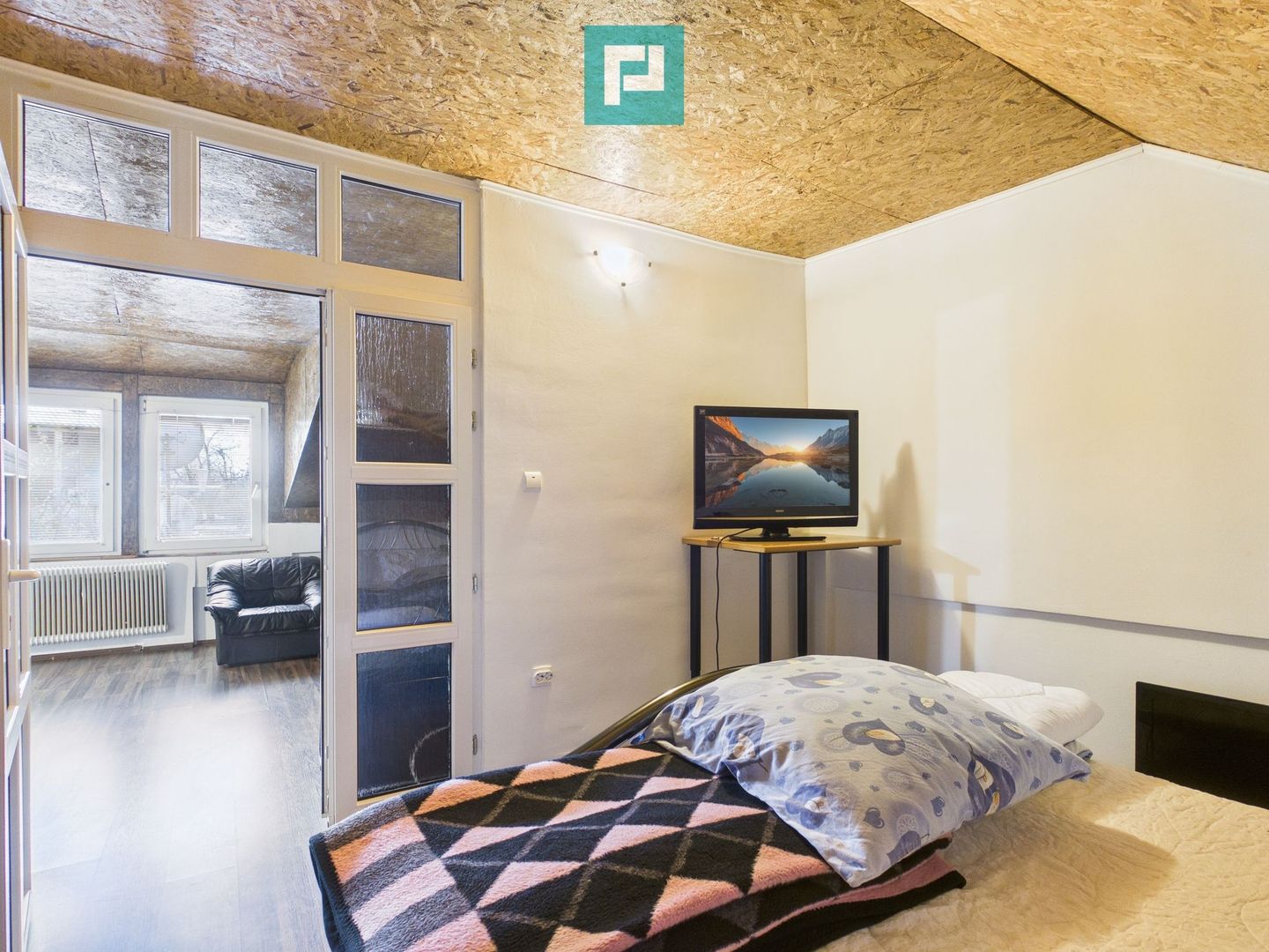 Casă la preț de apartament zona 3 Insule - Poză 8