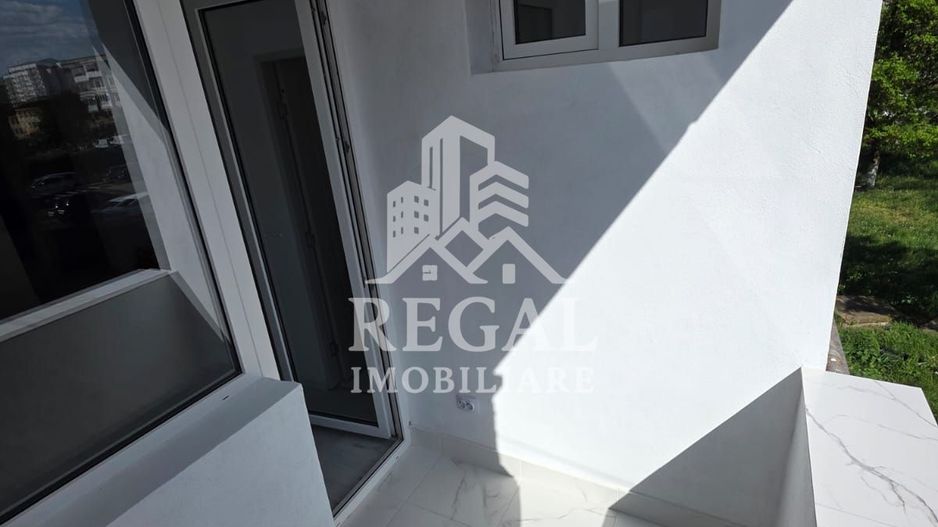 PRET NOU: Garsonieră 28 mp + balcon – zona M4 – etaj 1 - Poză 3