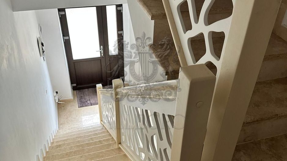 Vanzare | Vila Eleganta | Balotesti | 5 minute de Therme - Poză 3