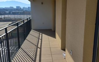 Apartament cu 2 camere ,Coresi Avantgarden - Poză 4