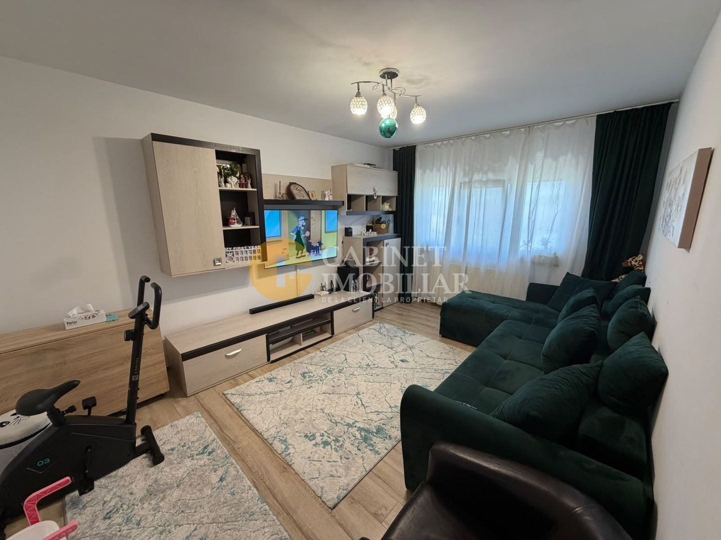 TATARASI - BLOC NOU INTABULAT - 2 CAMERE DECOMANDAT - LOC DE PARCARE - Poză 1
