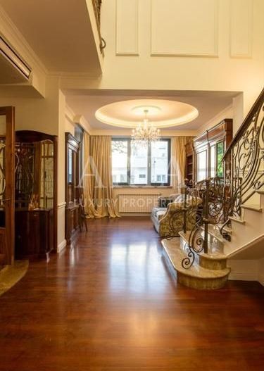 RESEDINTA ELEGANTA | PRESTIGIU - Poză 1