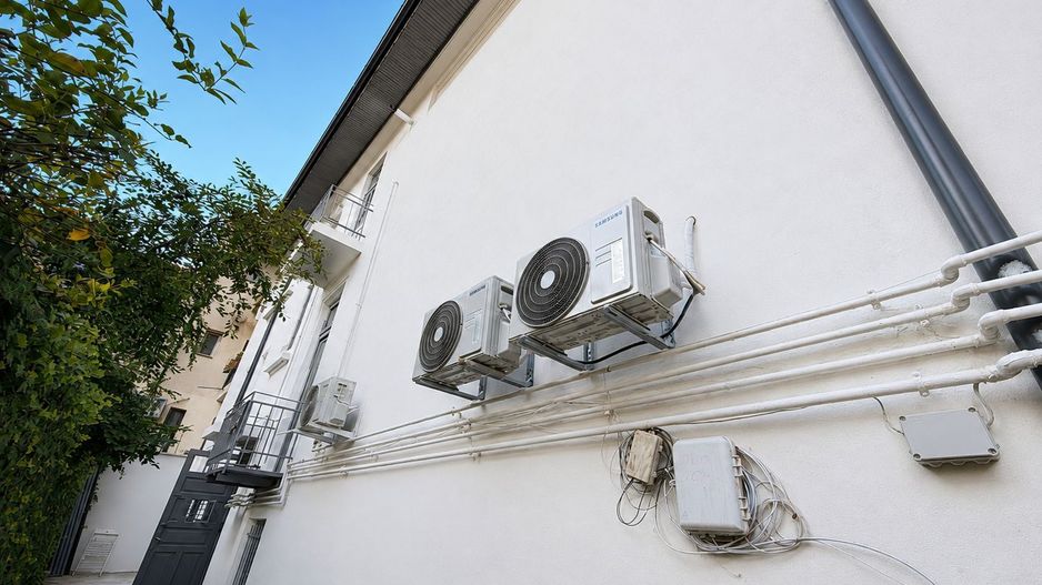 Garsonieră renovată Vilă interbelică 1932 Piața Romană | 28 mp Demisol - Poză 14