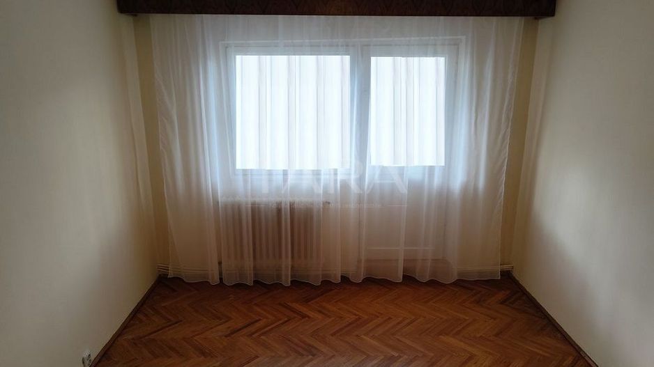 Apartament cu potențial, 3 camere, aproape de Big. - Poză 8