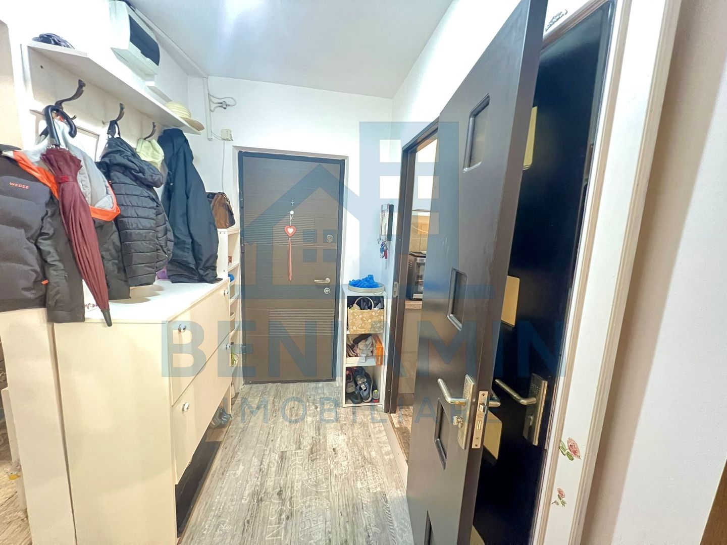 3 decomandate - parter - renovat - 57mp - centrala - Scriitorilor - Poză 8