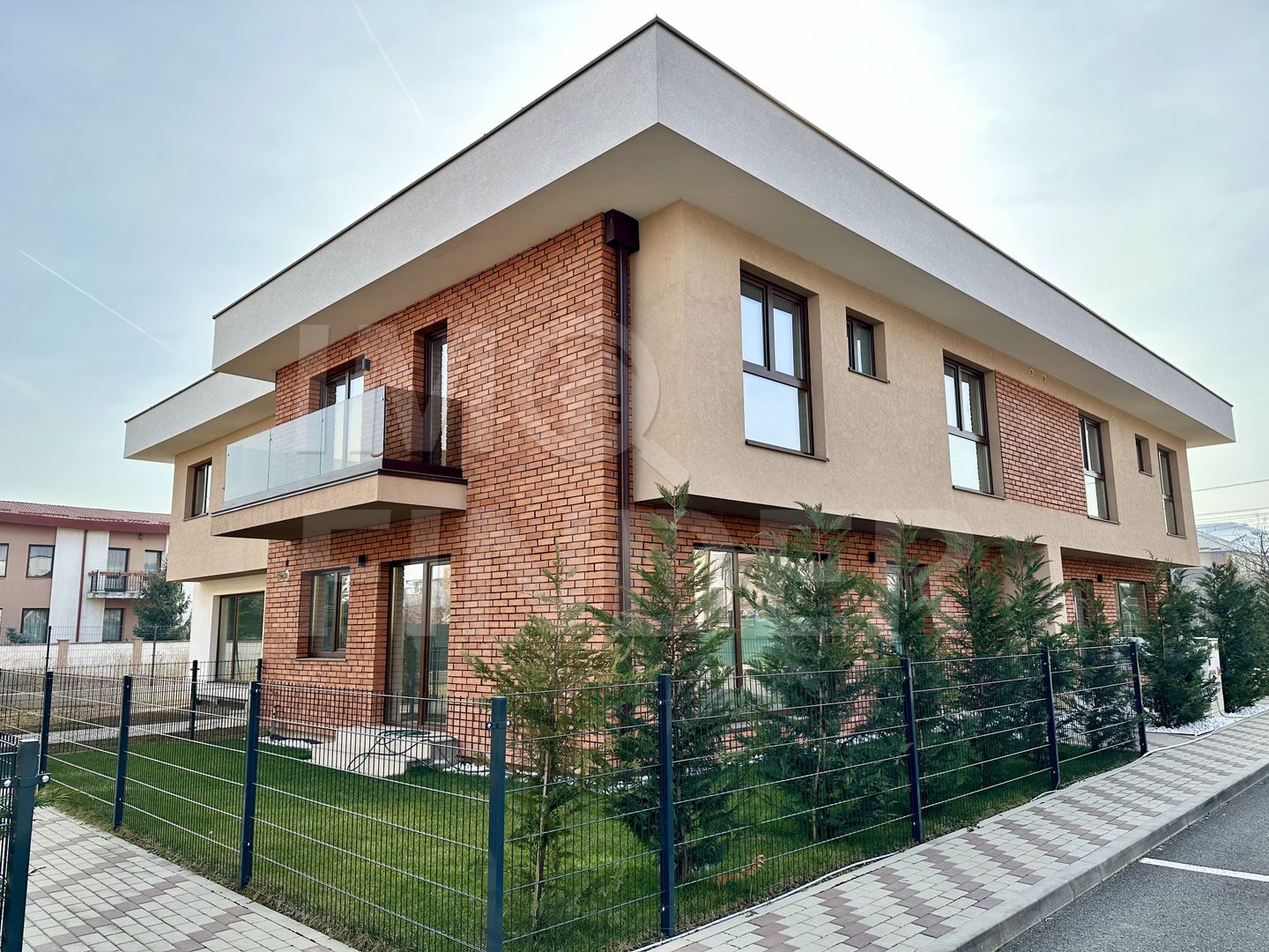 DEZVOLTATOR - Case cuplate Floresti,  zona de case - Poză 3