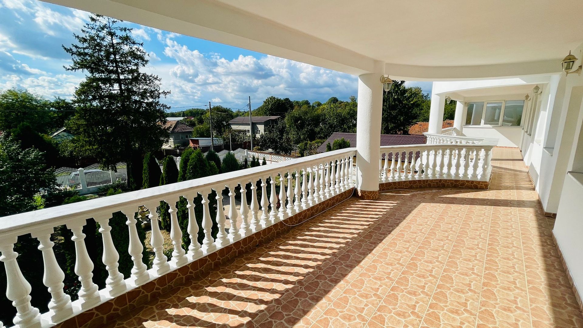 Casa  de vanzare tip duplex 5 camere Cioplani - Poză 7