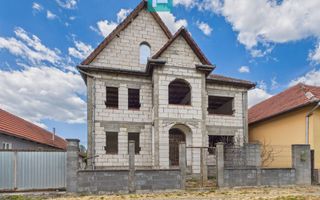Casă cu etaj construcție nouă, în Sebiș Arad - Poză 1