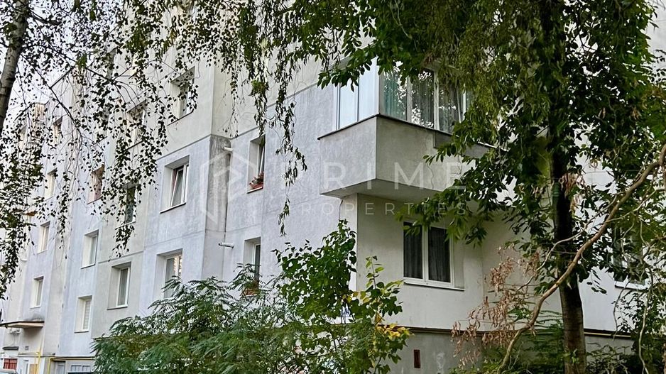 Apartament 3 camere, etaj 1/4, strada Banat, Tudor - Poză 11